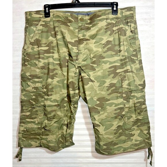 George Flex camo cargo shorts men size 42 w/pockets - Picture 1 of 5